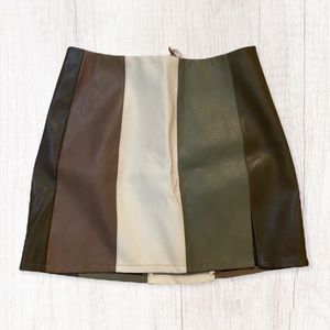 Faux leather color block mini skirt NWT